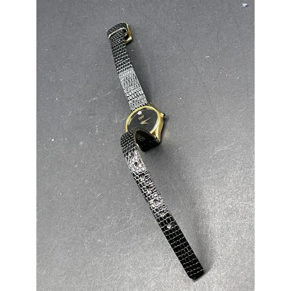 Rare Vintage Pulsar Gold Tone Women's Black Dial Watch Y150-0A70 Leather Band